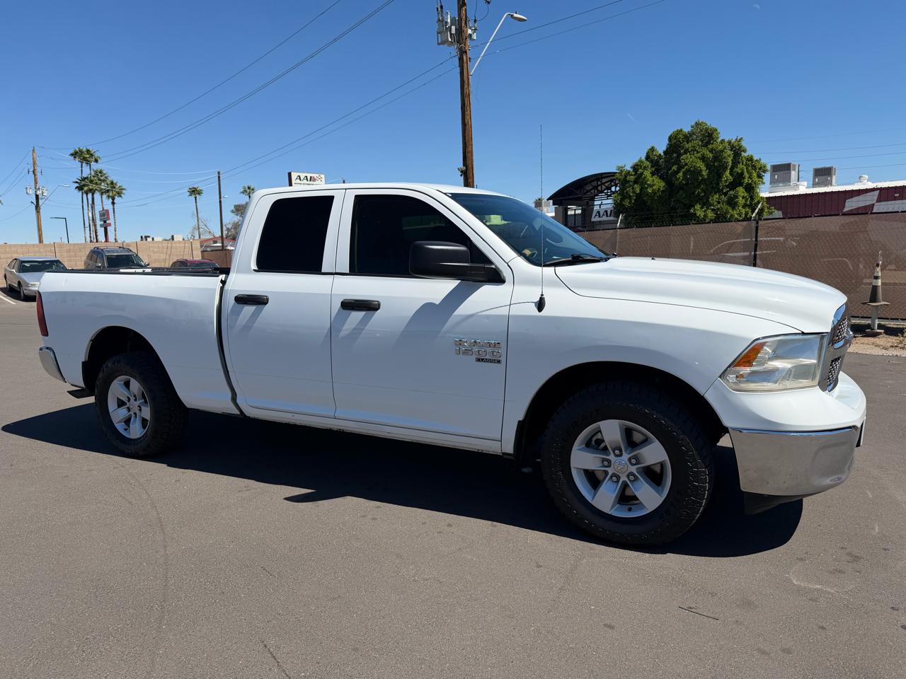 RAM 1500 Classic Tradesman Quad Cab 2WD 2019