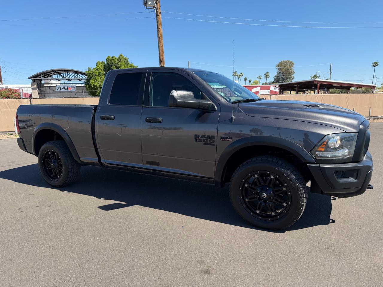 RAM 1500 Classic Tradesman Quad Cab 4WD 2020