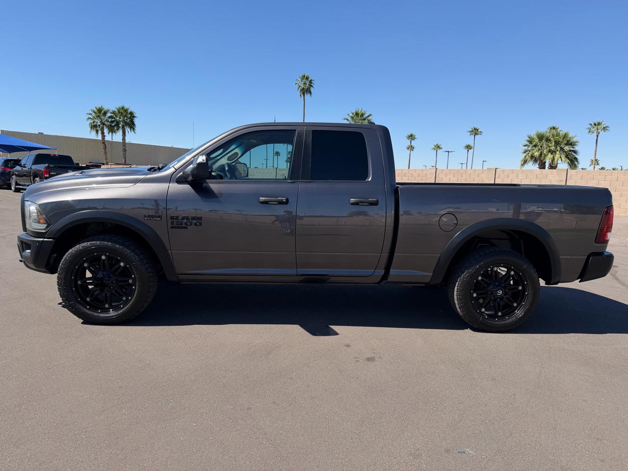 RAM 1500 Classic Tradesman Quad Cab 4WD 2020