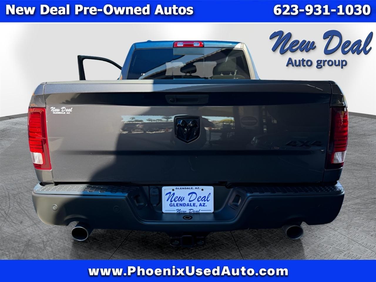 RAM 1500 Classic Tradesman Quad Cab 4WD 2020