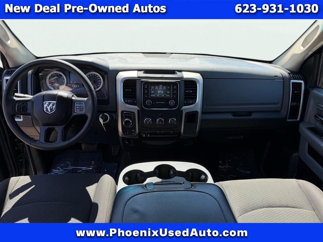 RAM 1500 Classic Tradesman Quad Cab 4WD 2020