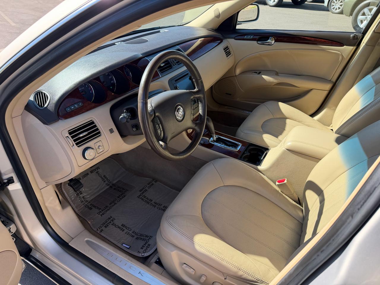 Buick Lucerne CXS 2008