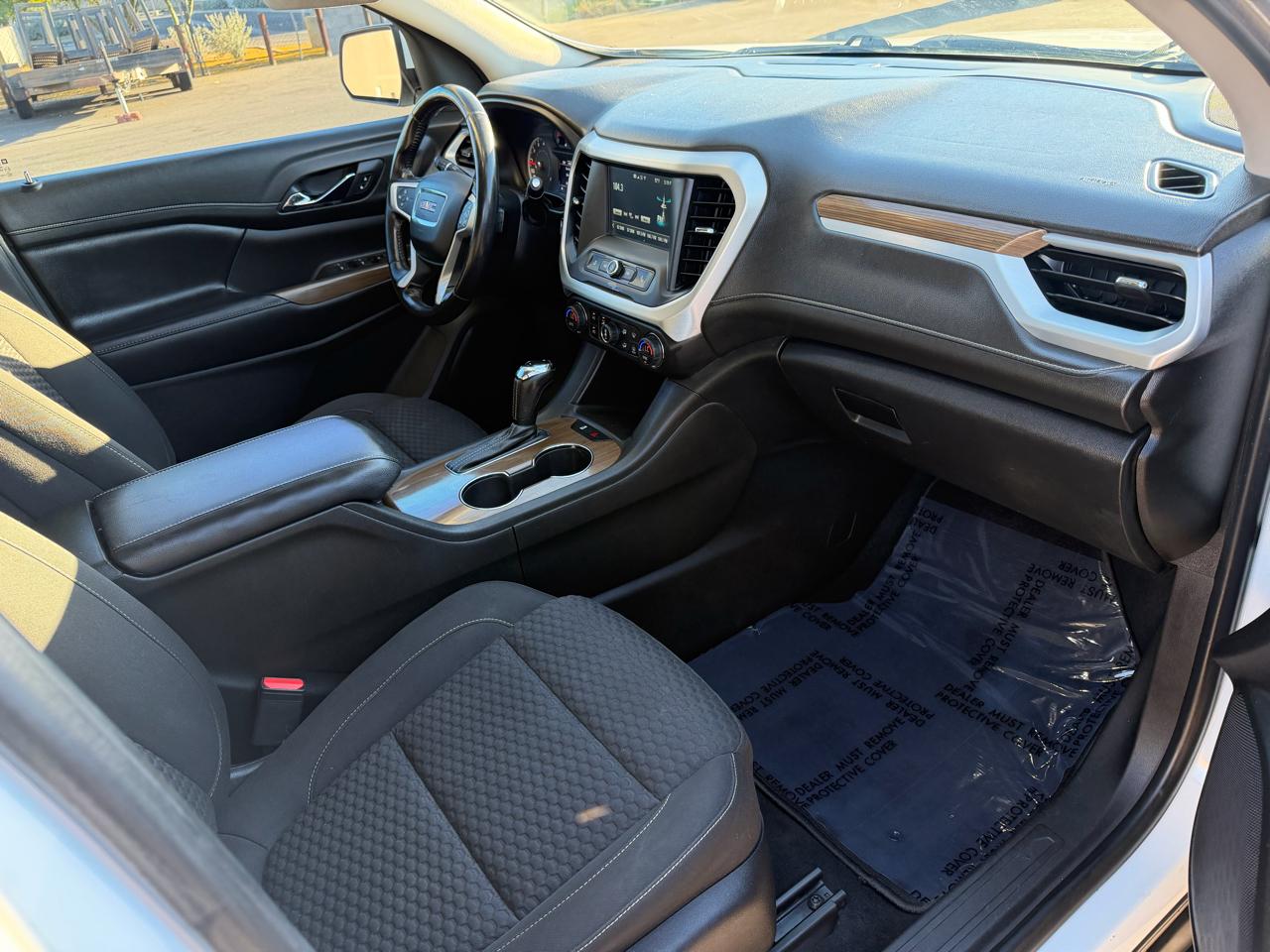 GMC Acadia SLE-1 FWD 2019