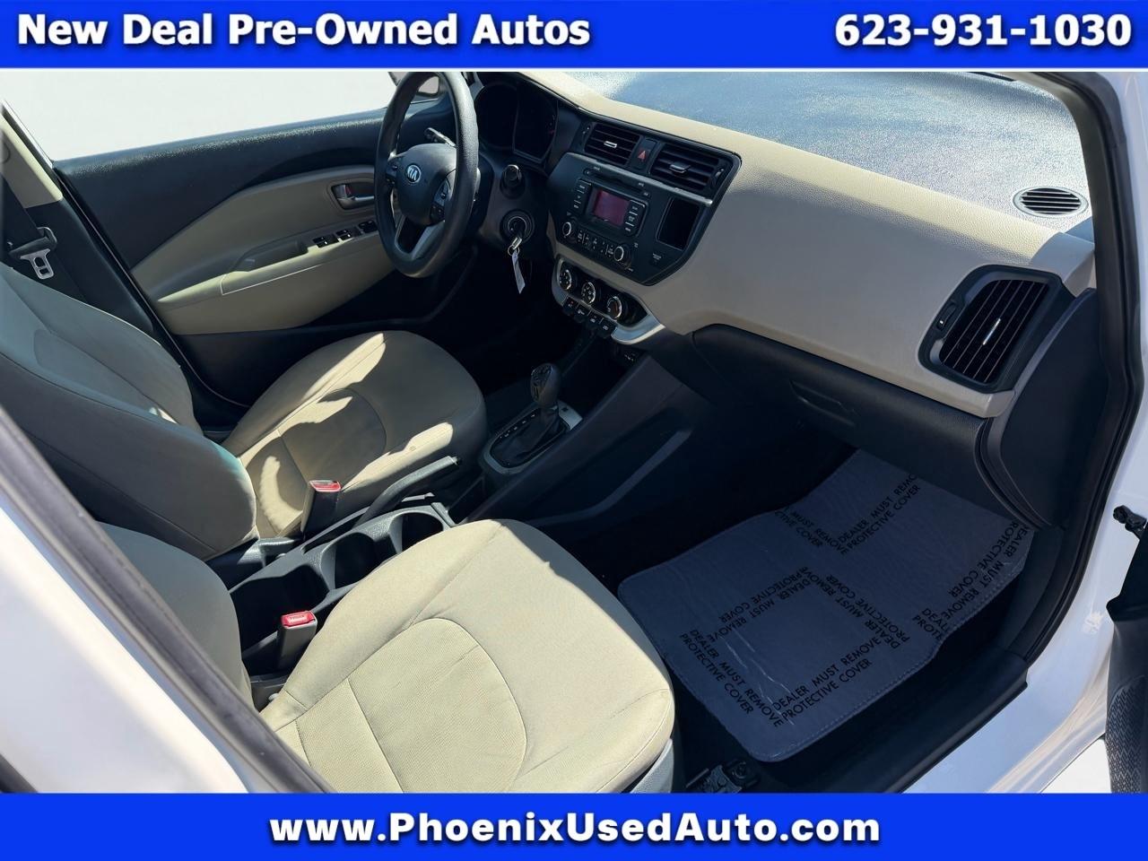 Kia Rio LX 2015