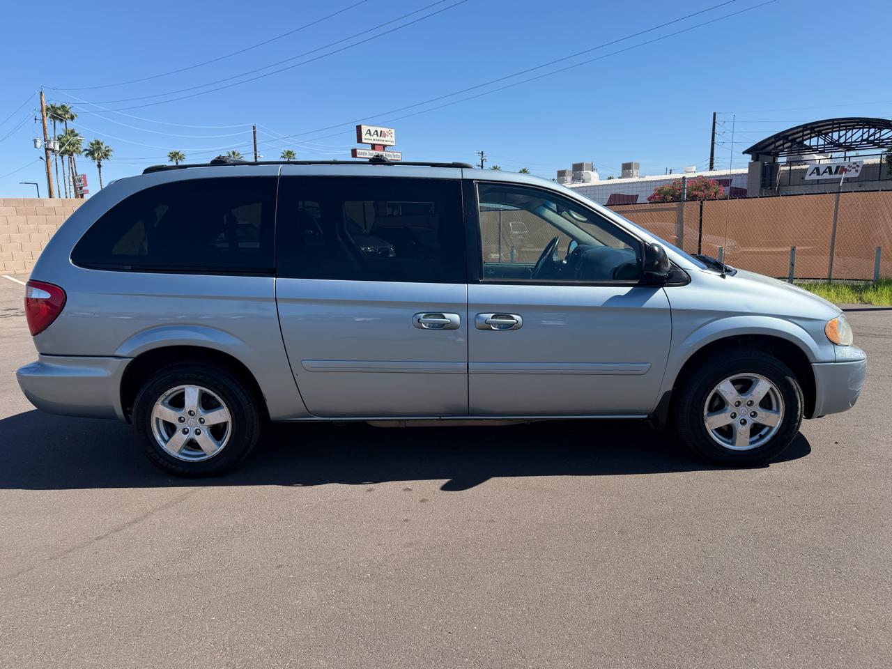 Dodge Grand Caravan SXT 2006
