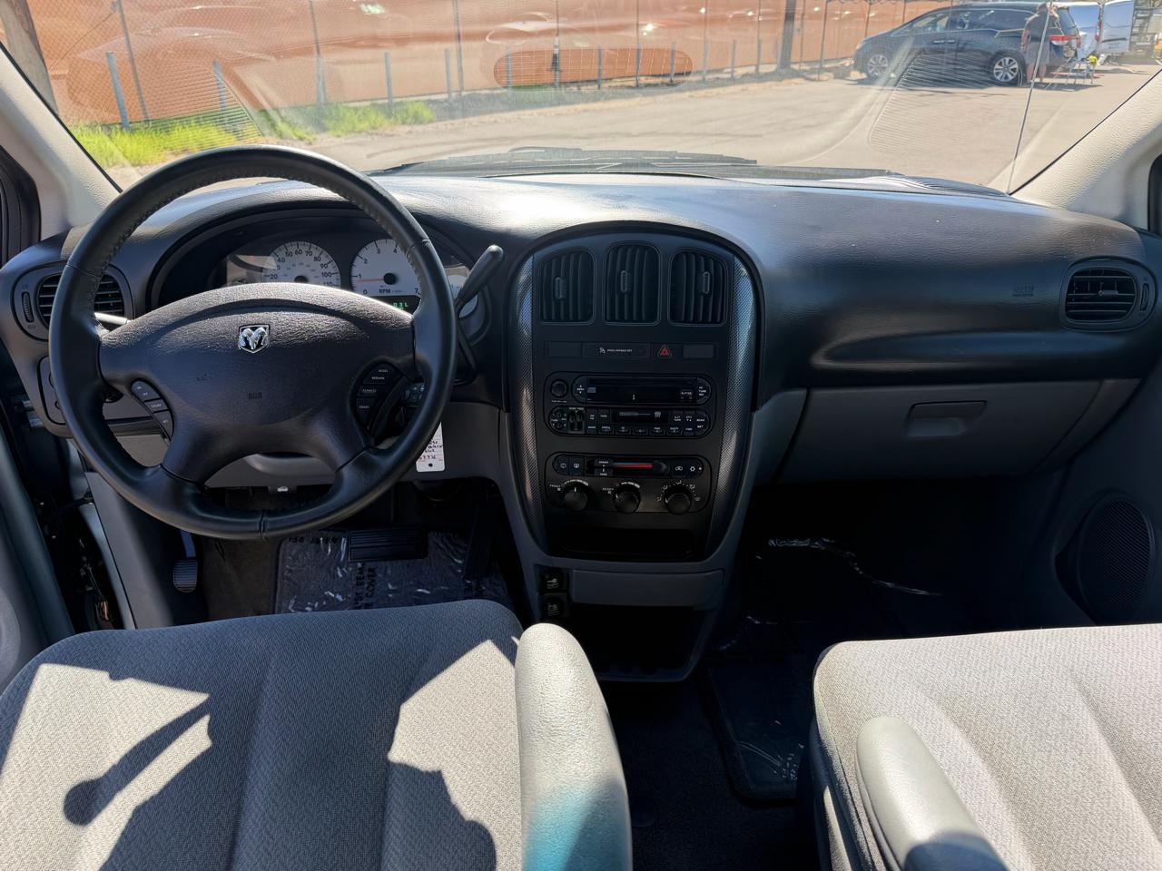 Dodge Grand Caravan SXT 2006