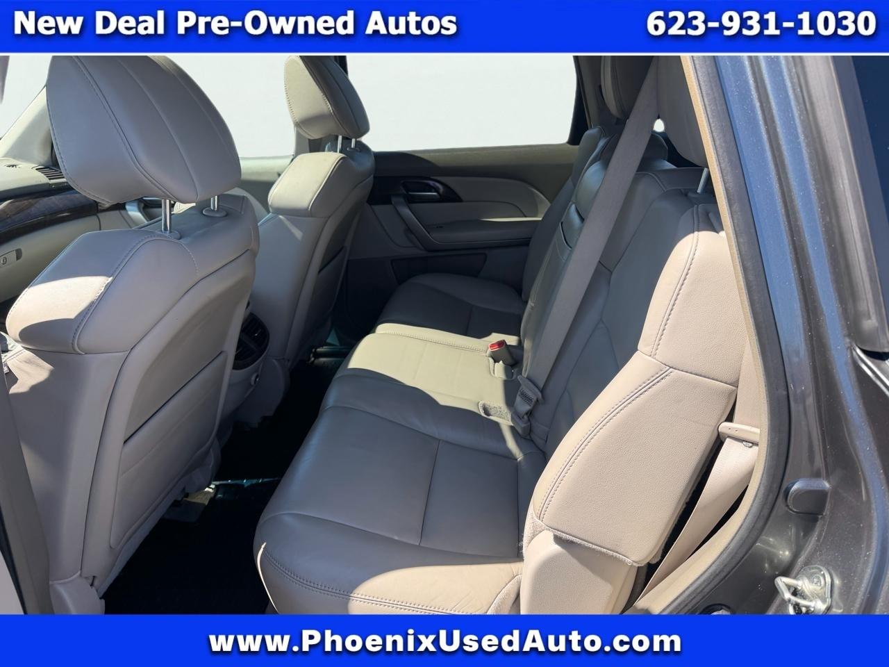 Acura MDX 6-Spd AT w/Tech Package 2012