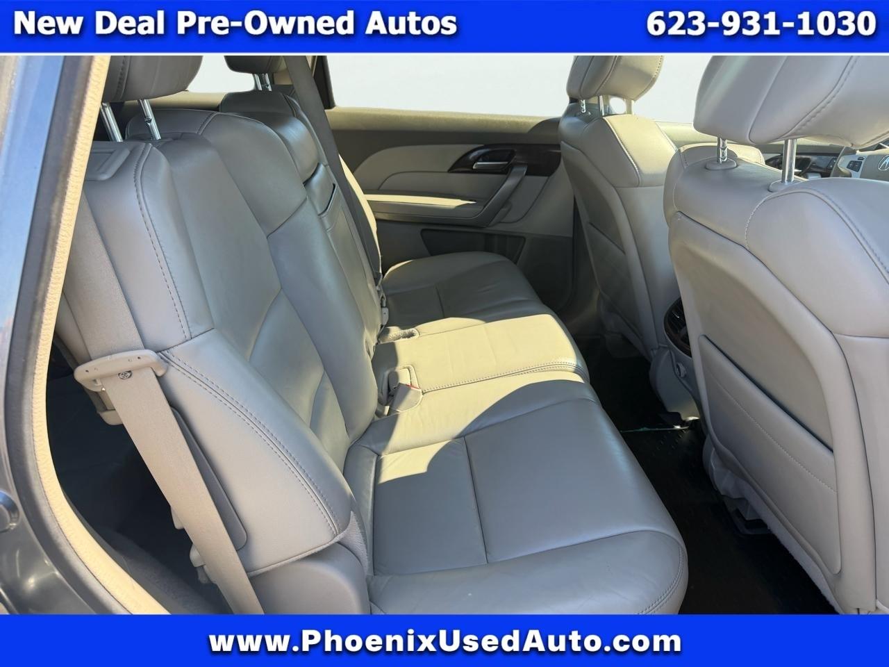 Acura MDX 6-Spd AT w/Tech Package 2012