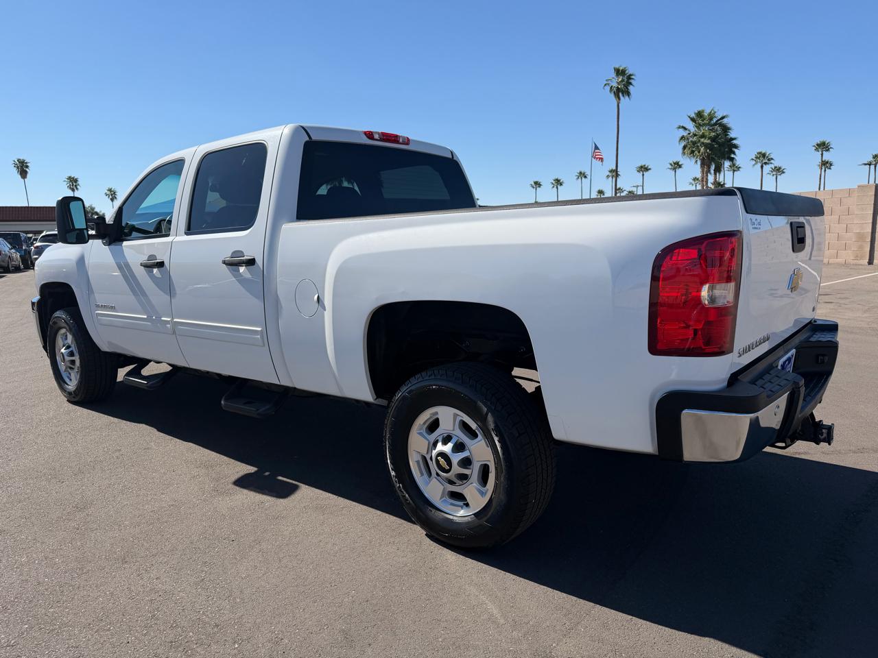 Chevrolet Silverado 2500HD LT Crew Cab 2WD 2013