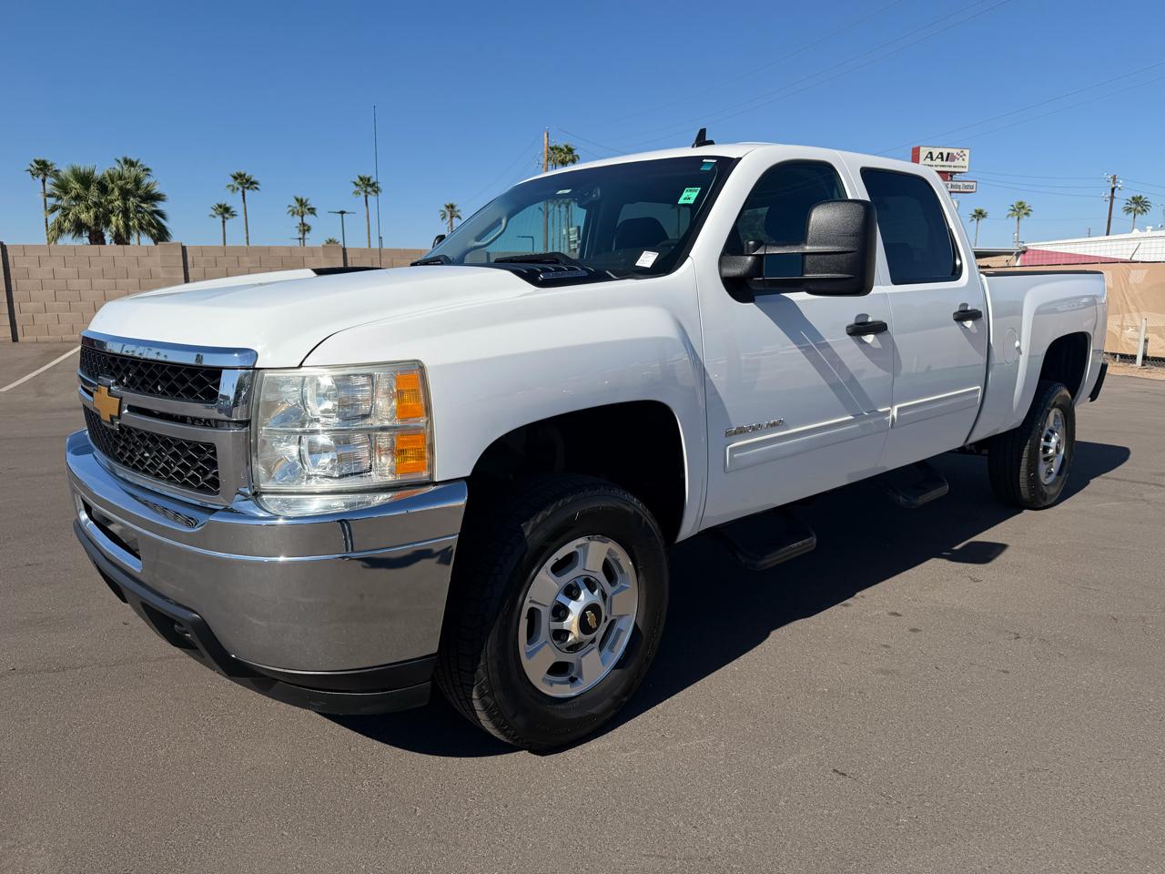 Chevrolet Silverado 2500HD LT Crew Cab 2WD 2013