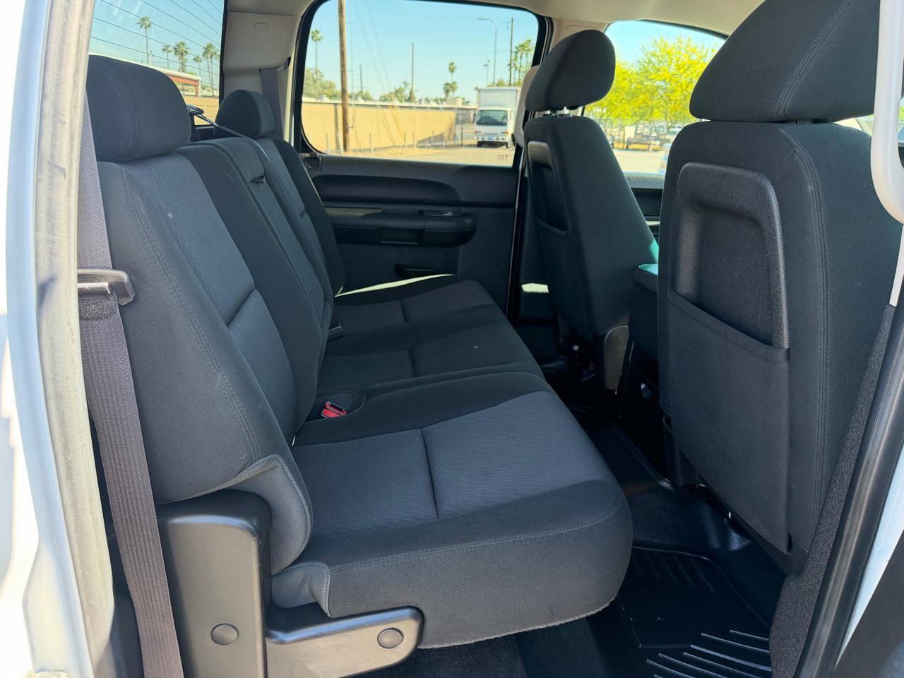 Chevrolet Silverado 2500HD LT Crew Cab 2WD 2013