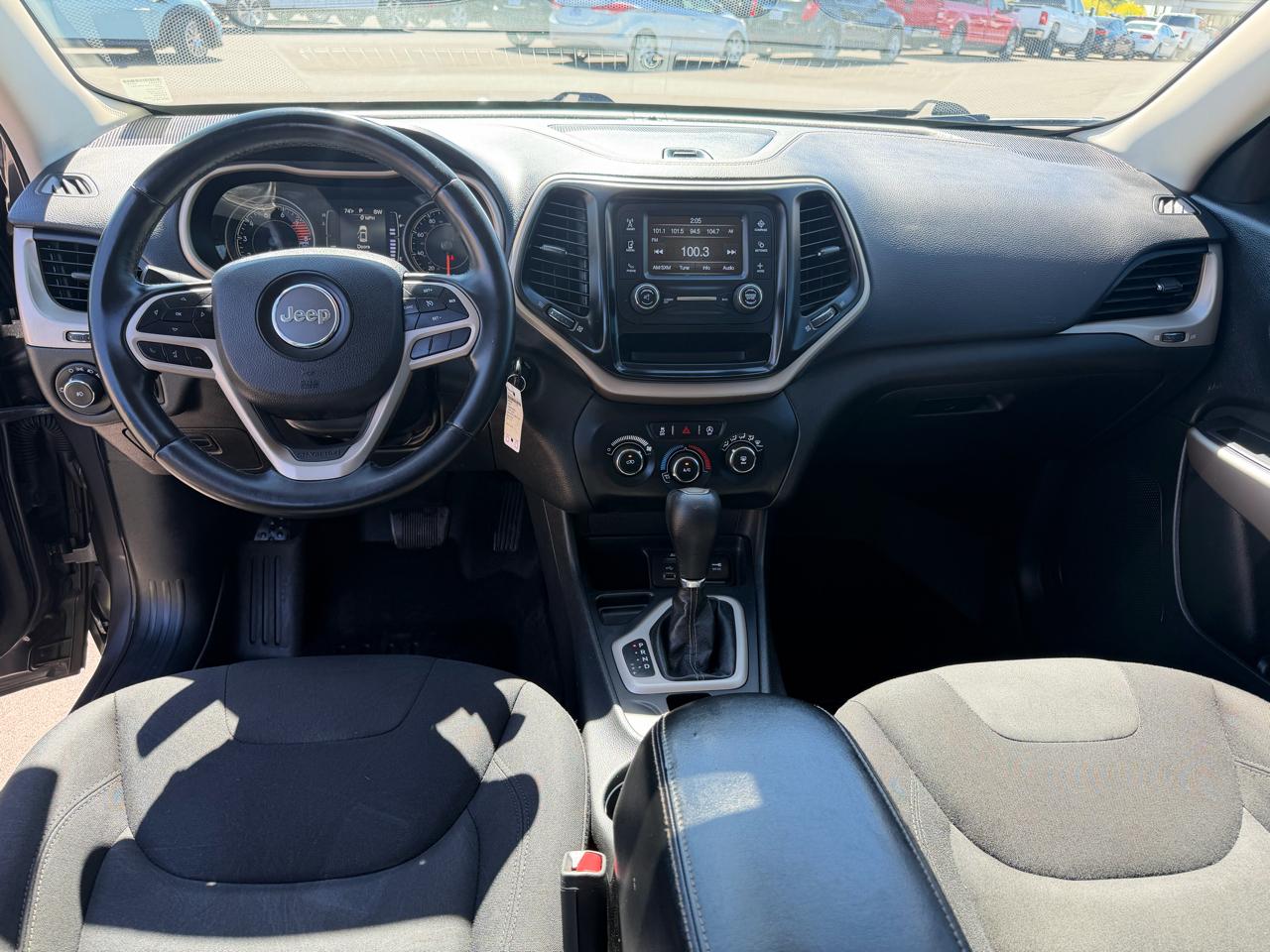 Jeep Cherokee Latitude FWD 2018