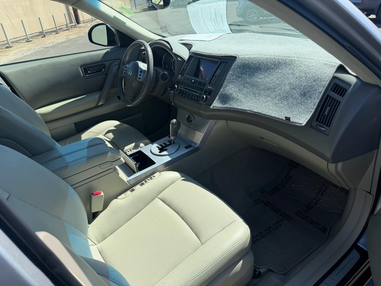 Infiniti FX FX35 2WD 2004