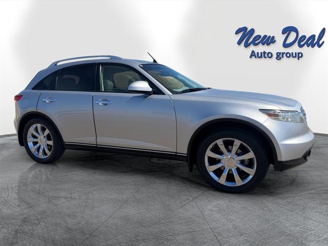 Silver 2004 INFINITI FX35 RWD SUV / Crossover Rear-Wheel Drive Automatic