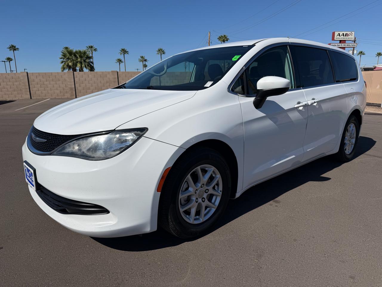 Chrysler Pacifica Touring 2017