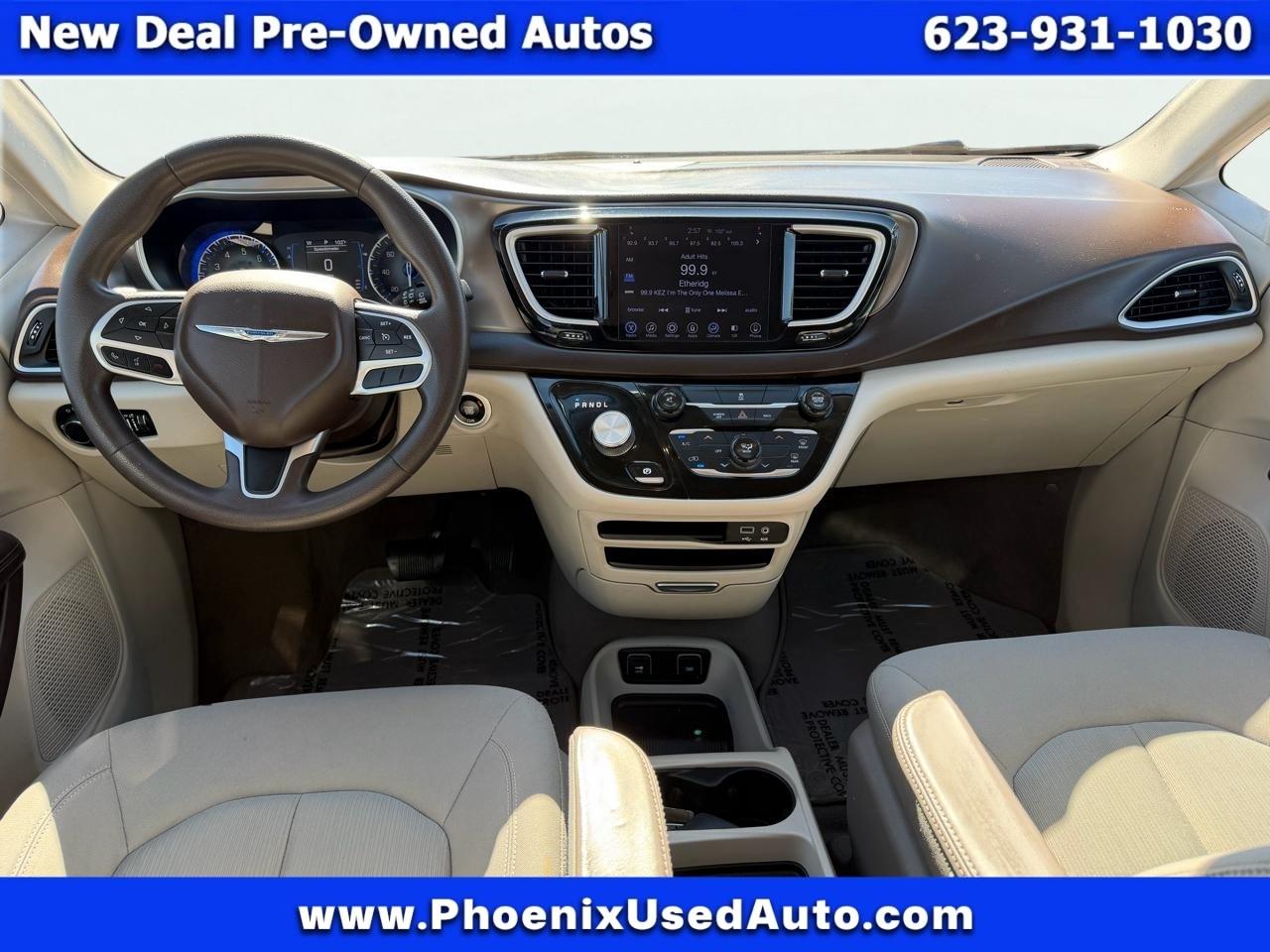 Chrysler Pacifica Touring 2017