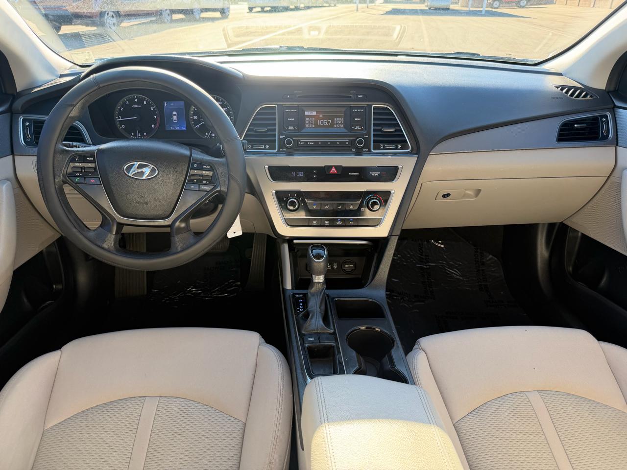 Hyundai Sonata SE 2017