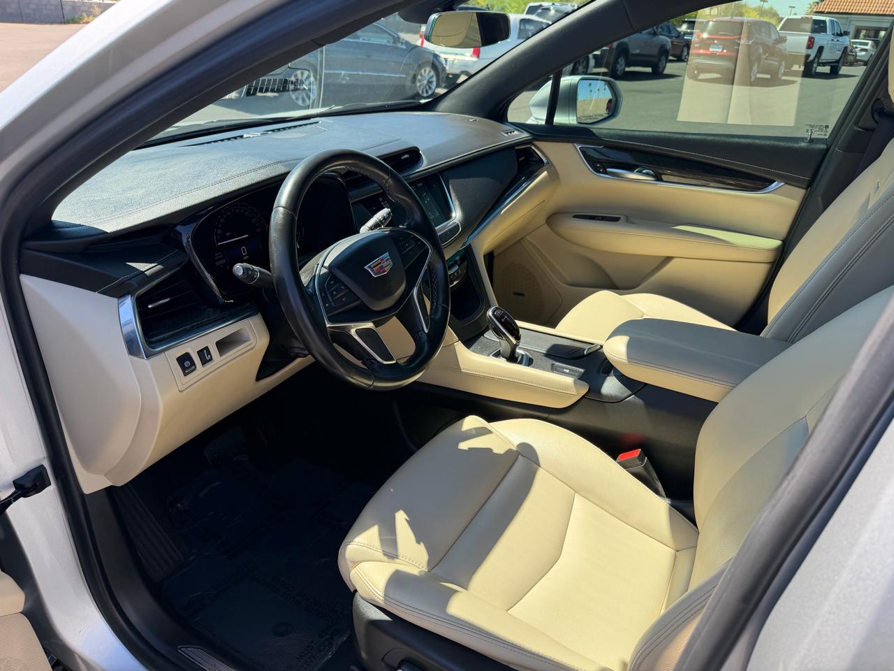 Cadillac XT5 Base 2018