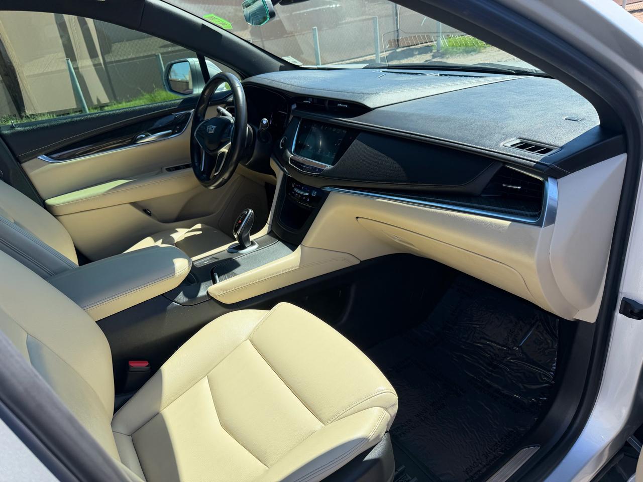 Cadillac XT5 Base 2018