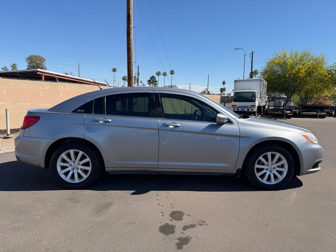 Chrysler 200 Touring 2013