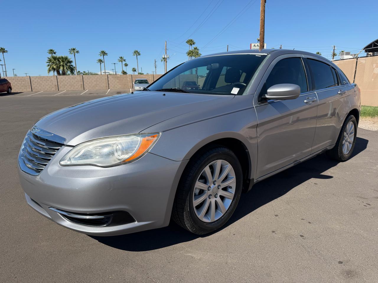 Chrysler 200 Touring 2013