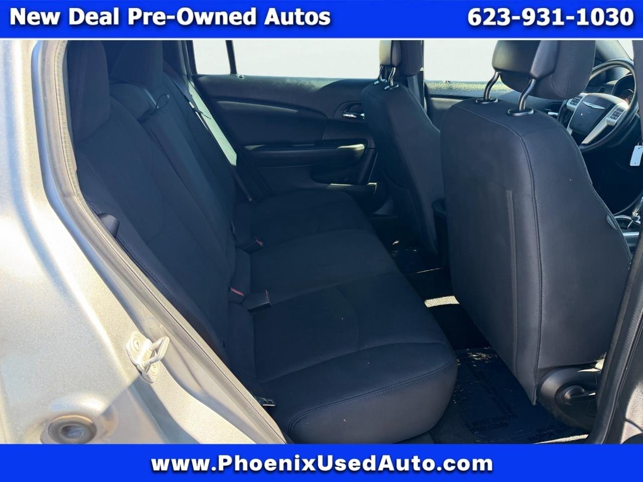 Chrysler 200 Touring 2013