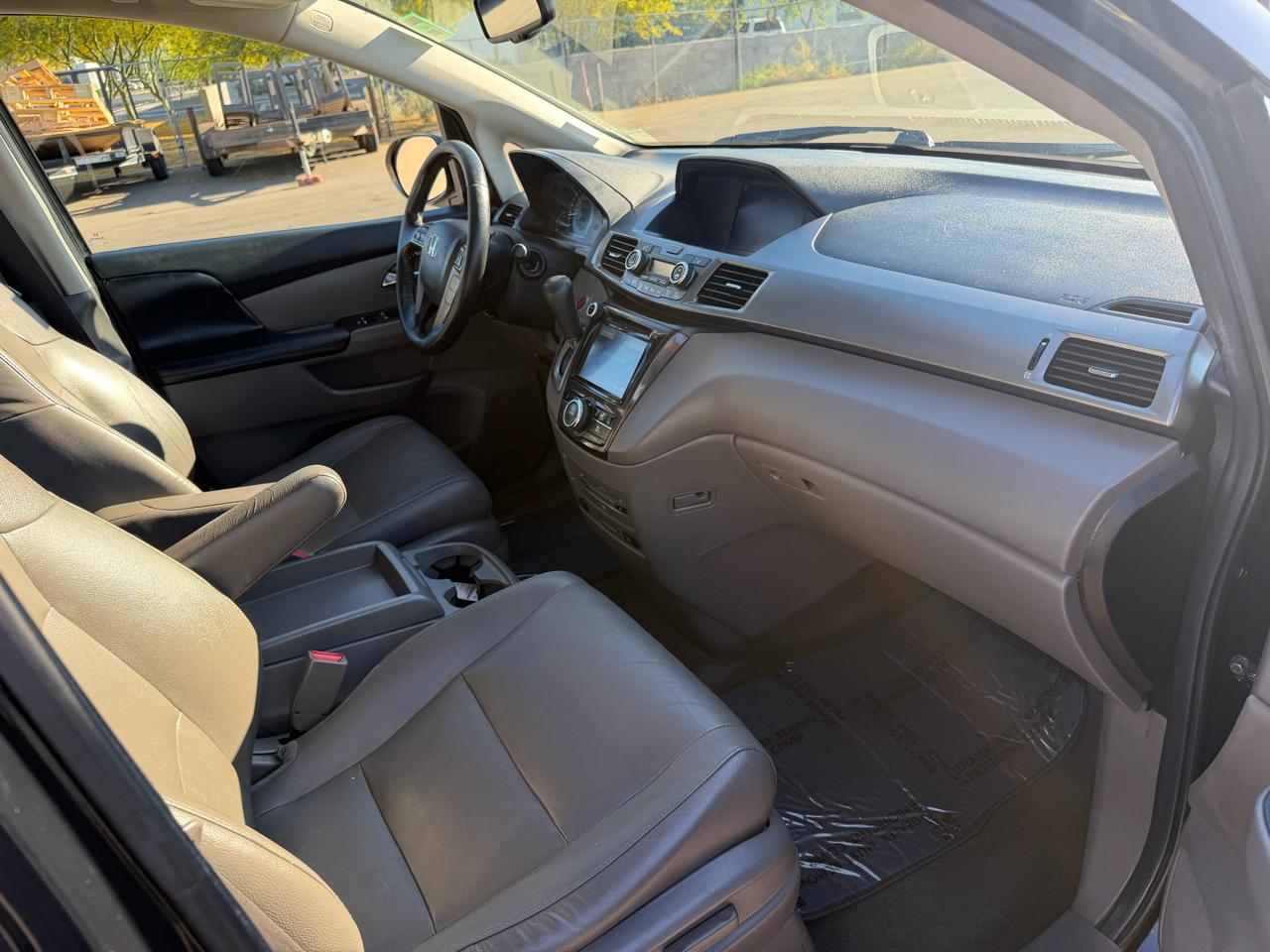 Honda Odyssey Touring 2014