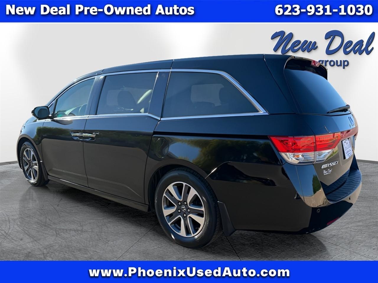 View vehicle photo 5