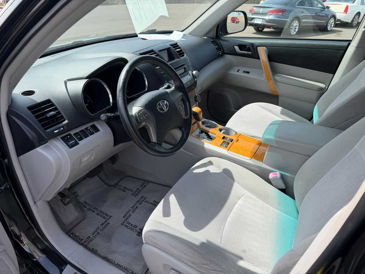 Toyota Highlander Hybrid 4WD 2010