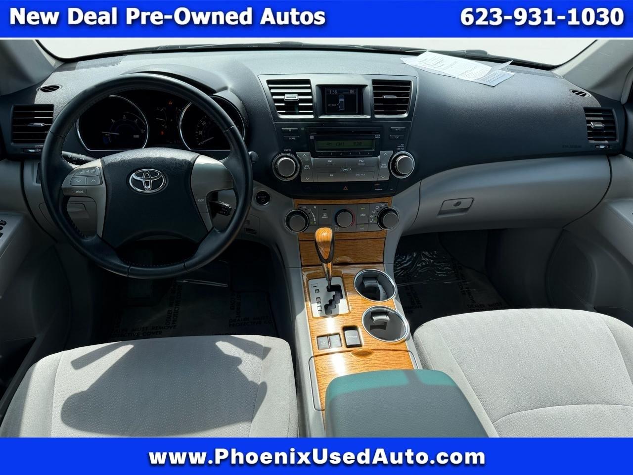 Toyota Highlander Hybrid 4WD 2010