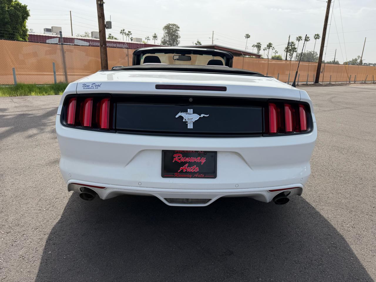 Ford Mustang V6 Convertible 2017