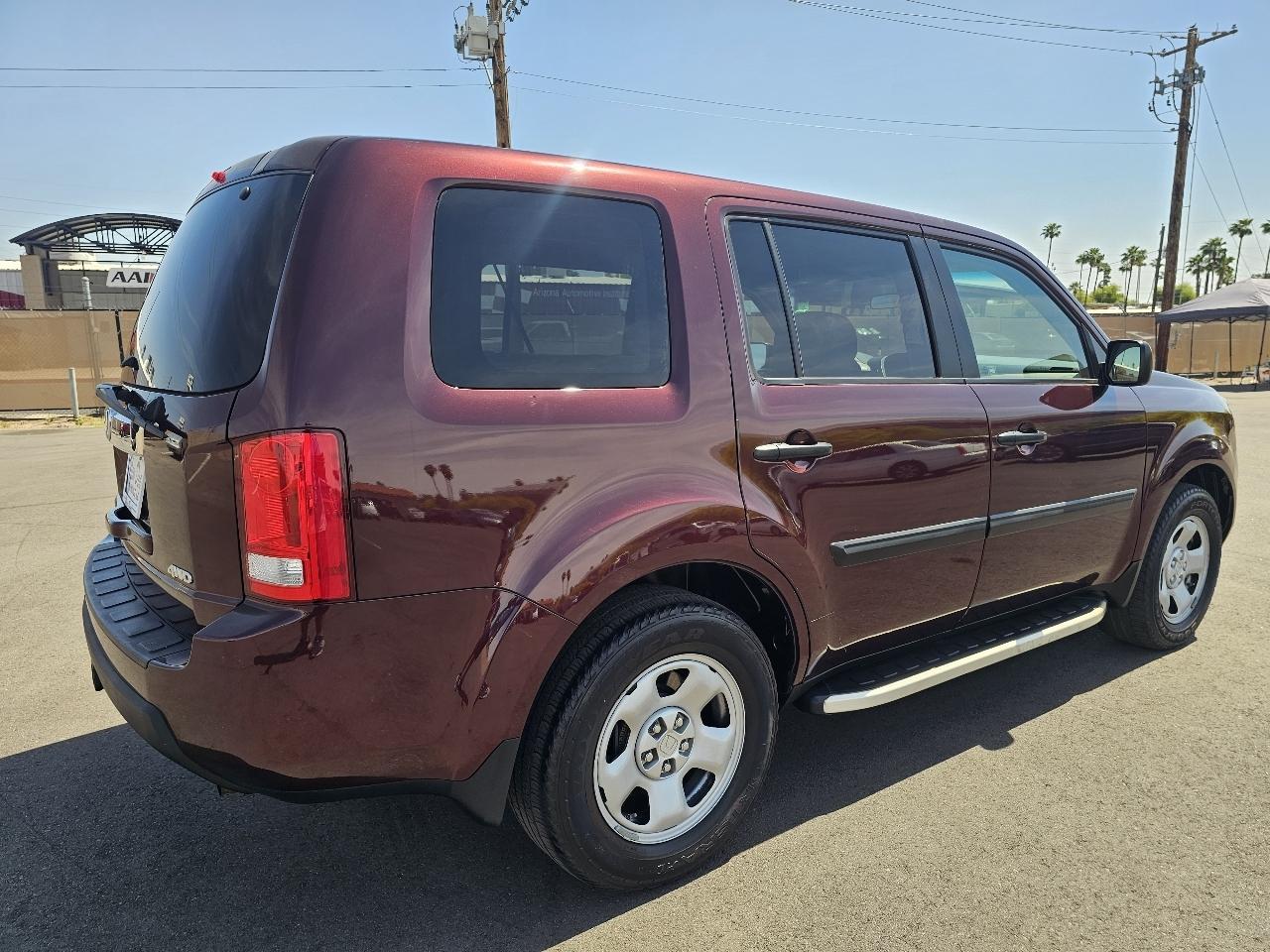 Honda Pilot LX 4WD 5-Spd AT 2011
