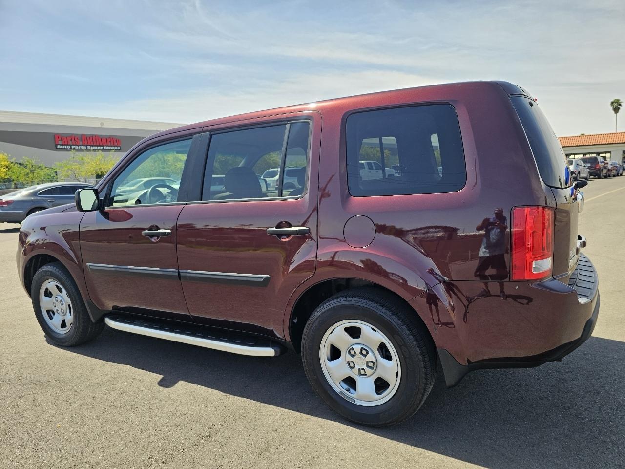 Honda Pilot LX 4WD 5-Spd AT 2011