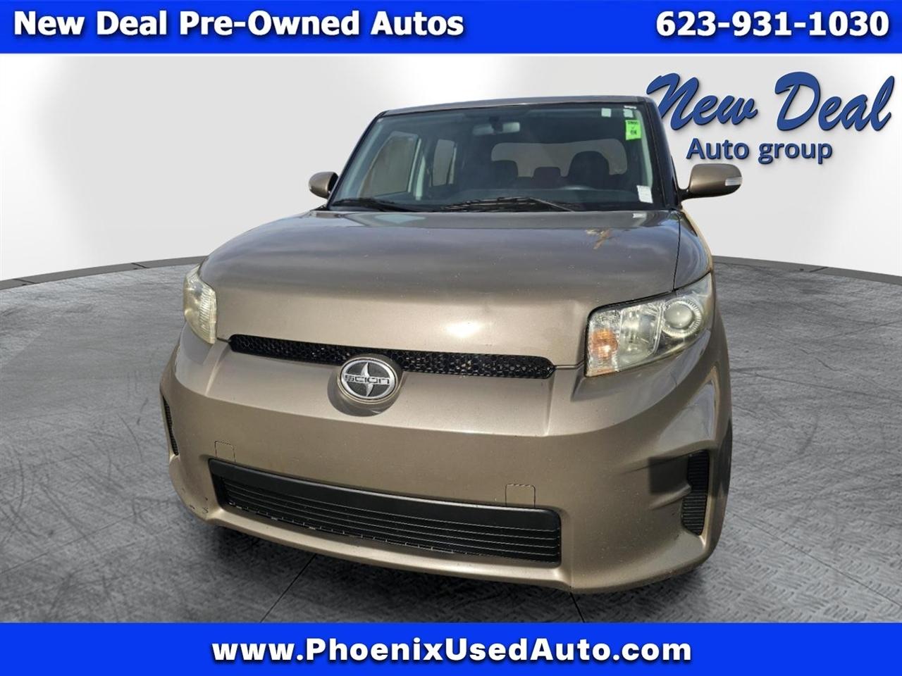 Scion xB 5-Door Wagon 4-Spd AT 2012