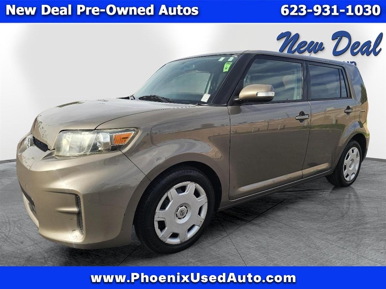Scion xB 5-Door Wagon 4-Spd AT 2012