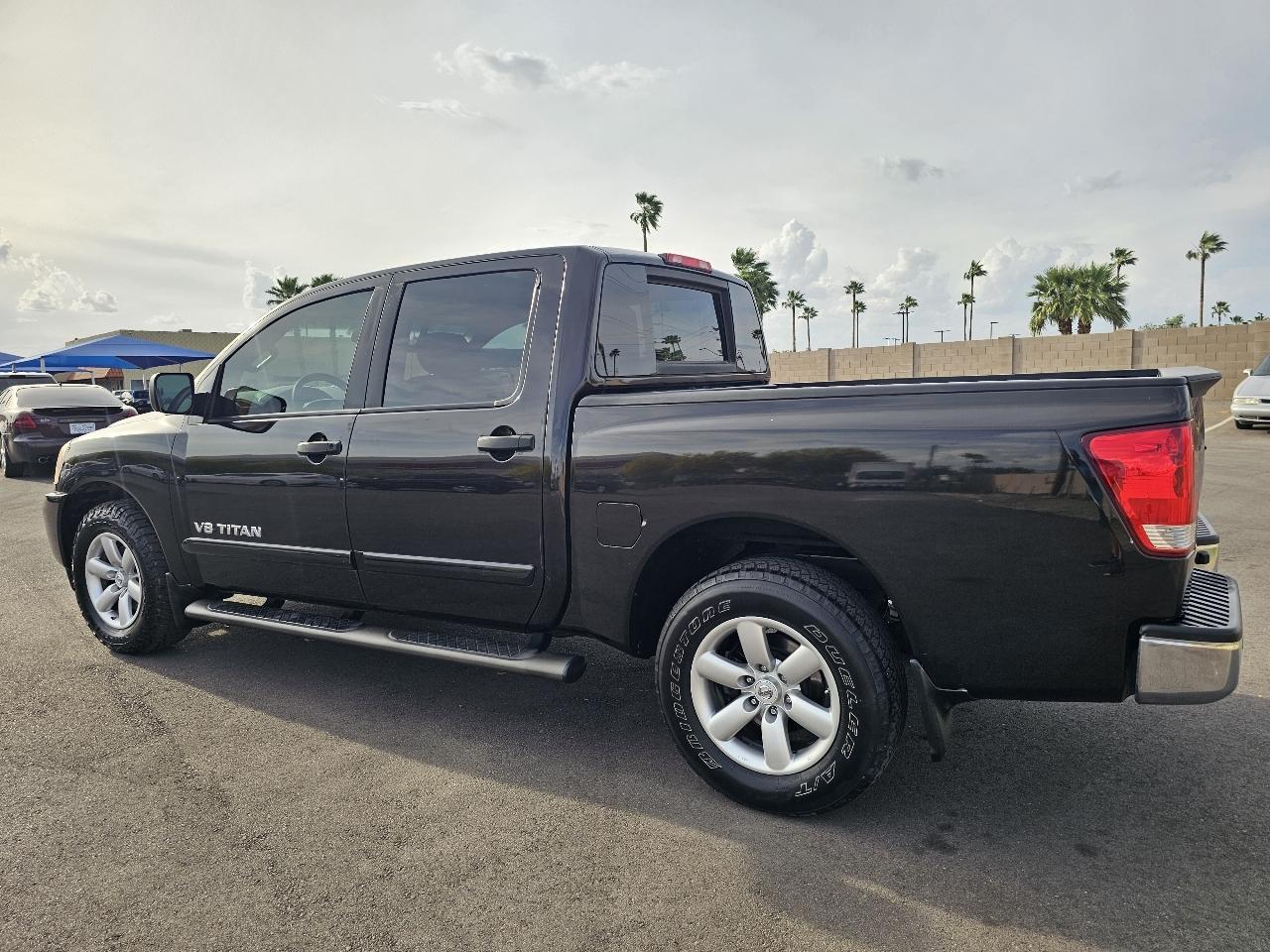 Nissan Titan SV Crew Cab 2WD 2014