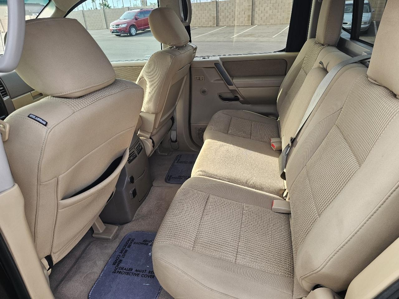 Nissan Titan SV Crew Cab 2WD 2014