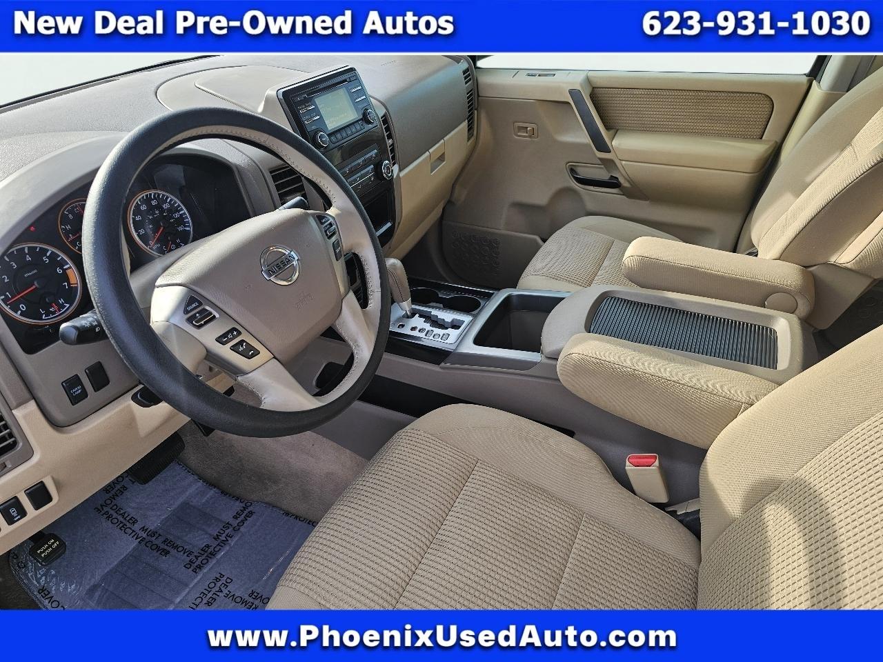 Nissan Titan SV Crew Cab 2WD 2014