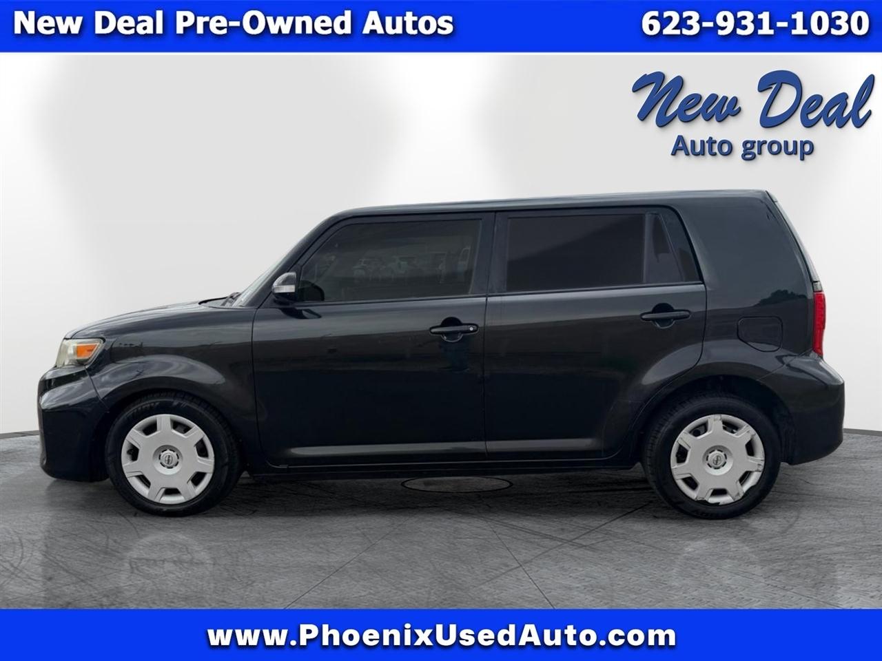 Scion xB 5-Door Wagon 4-Spd AT 2015