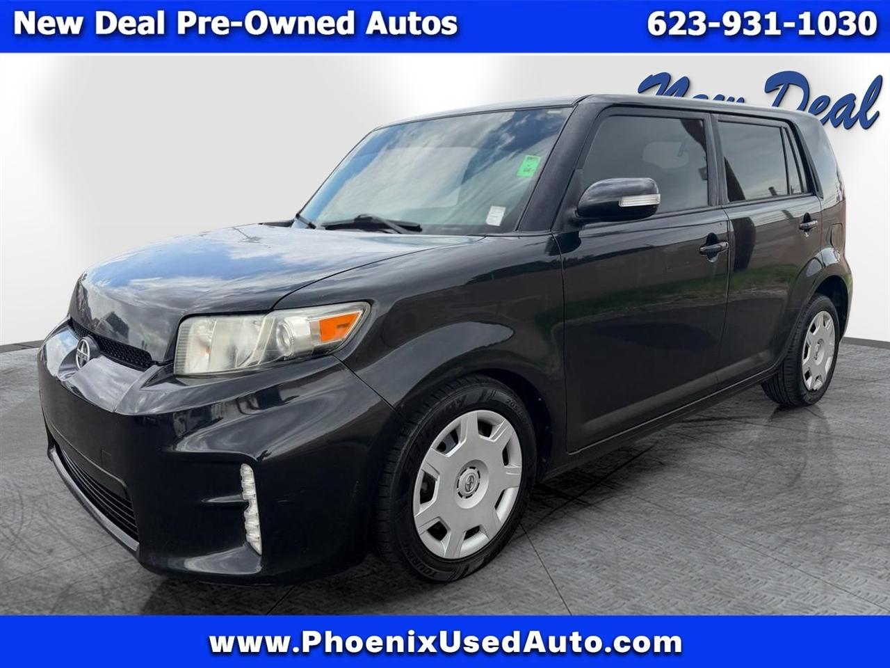 Scion xB 5-Door Wagon 4-Spd AT 2015