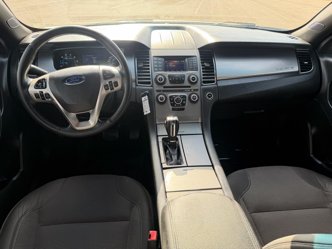 Ford Taurus SEL FWD 2016