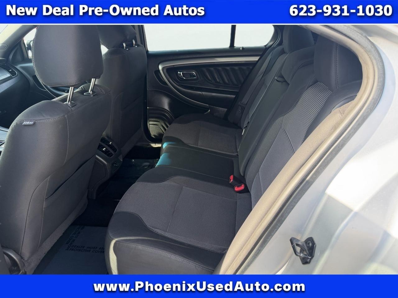 Ford Taurus SEL FWD 2016