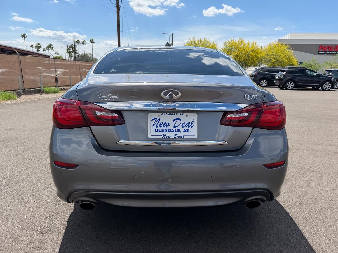 Infiniti Q70 3.7 AWD 2015