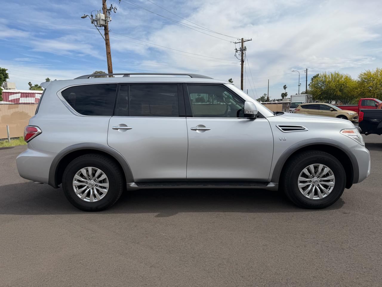 Nissan Armada Platinum 2WD 2017