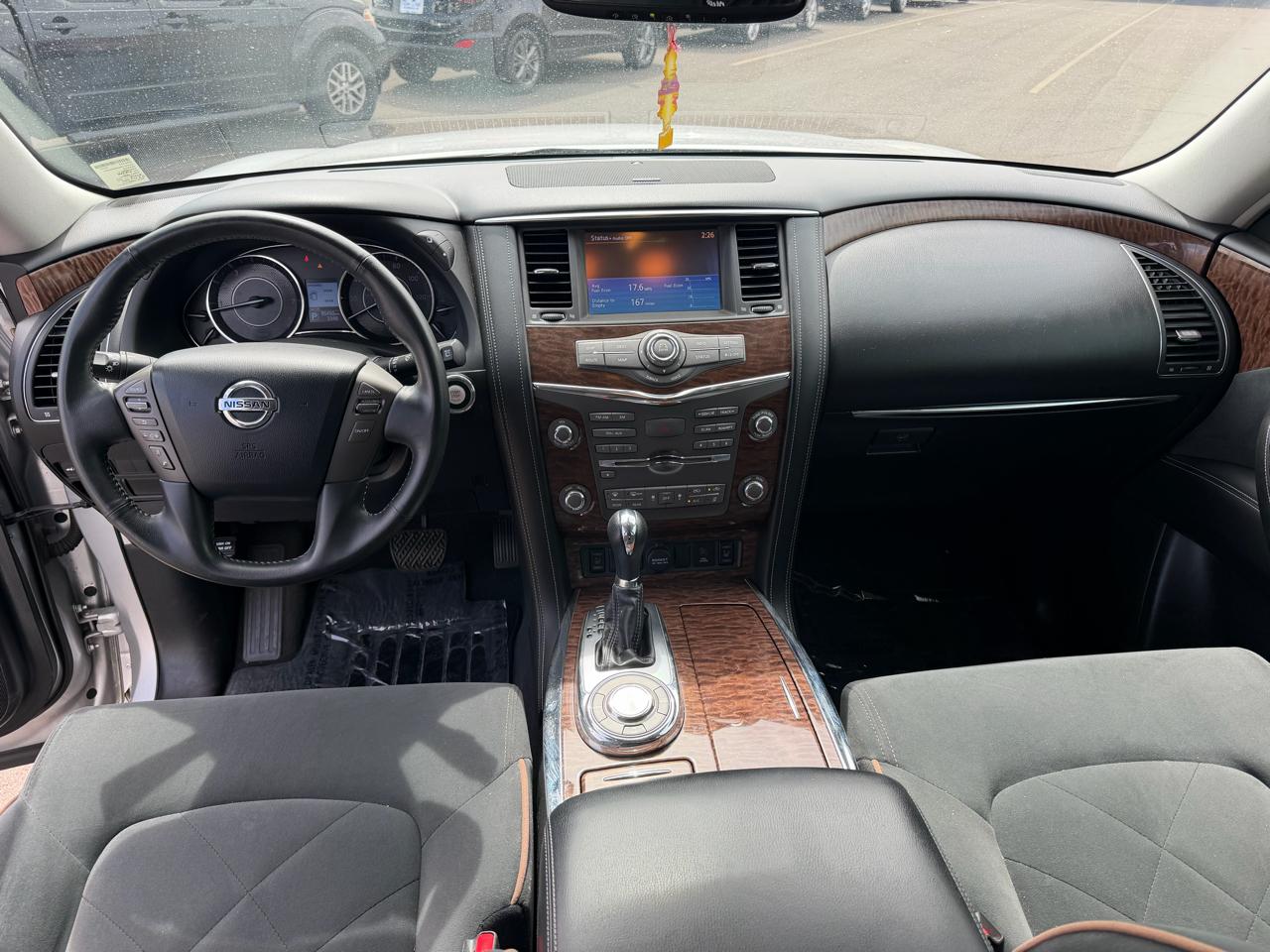 Nissan Armada Platinum 2WD 2017