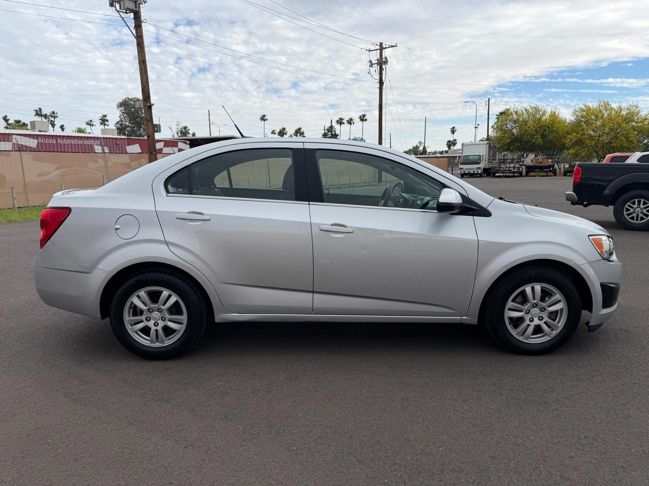 Chevrolet Sonic LT Auto Sedan 2014