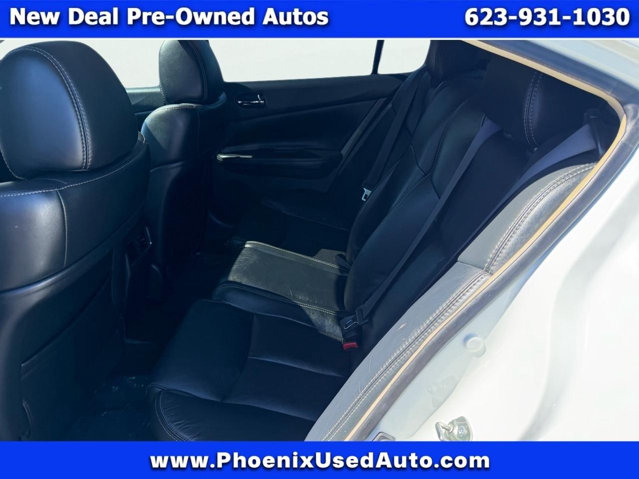 Nissan Maxima SV 2013