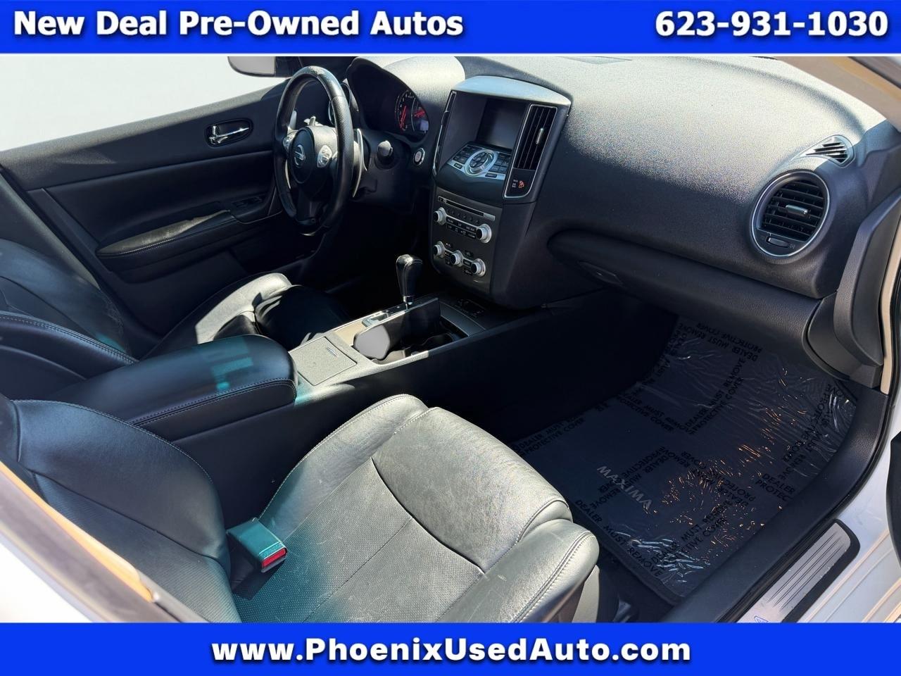 Nissan Maxima SV 2013