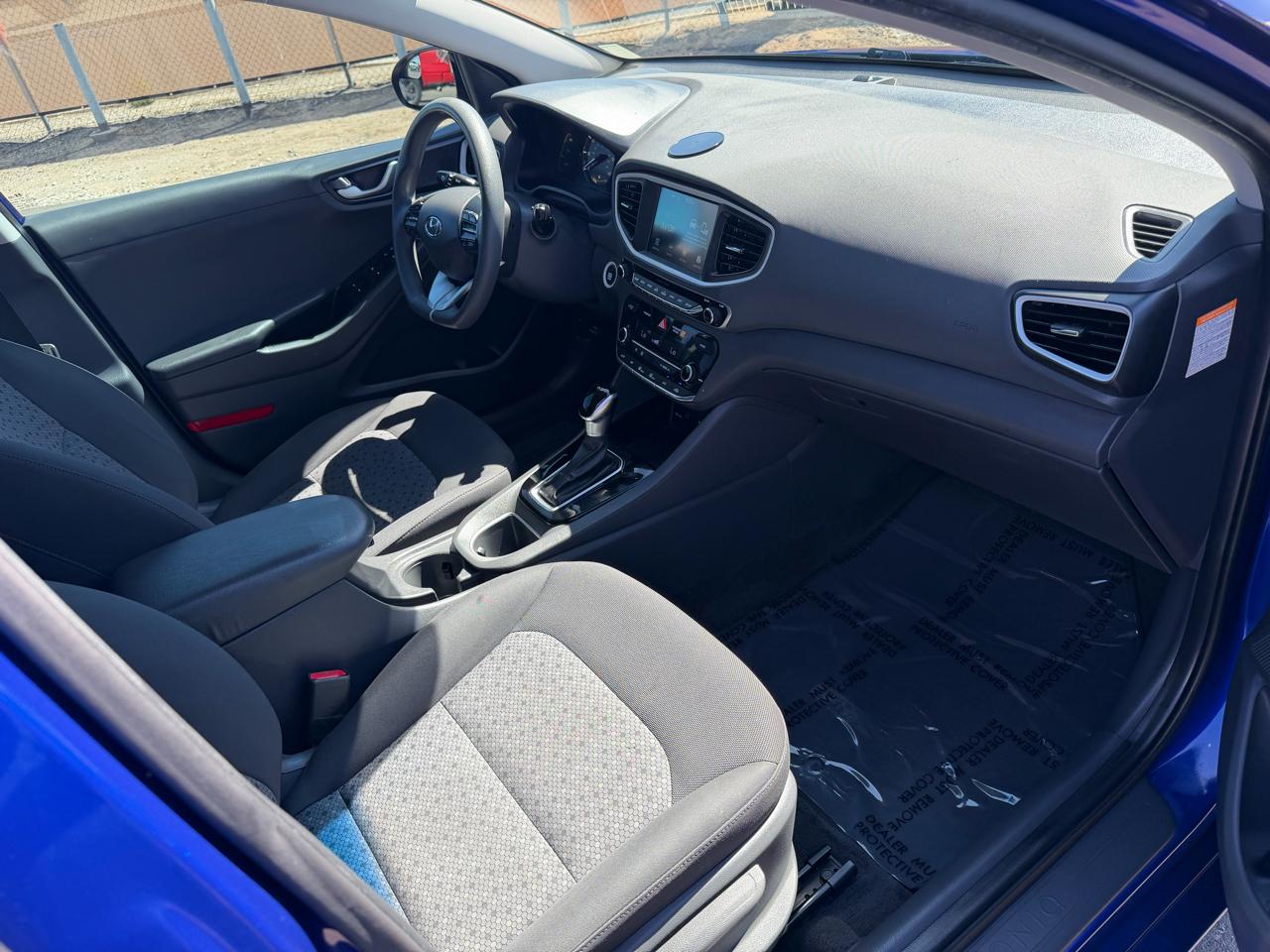 Hyundai Ioniq Hybrid Blue 2019