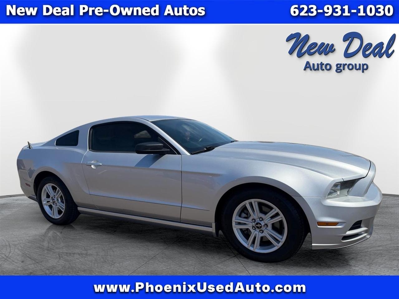 Ford Mustang V6 Coupe 2013